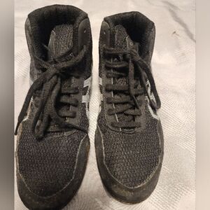 Boys High Top Adidas‎ Sneakers 2.5 Kids.Black w/White accents